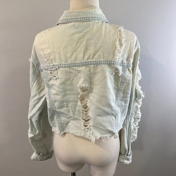🌿4/$35🌿 REVAMPED DENIM Light Wash Distressed Jean Jacket (XL) - Picture 5 of 8